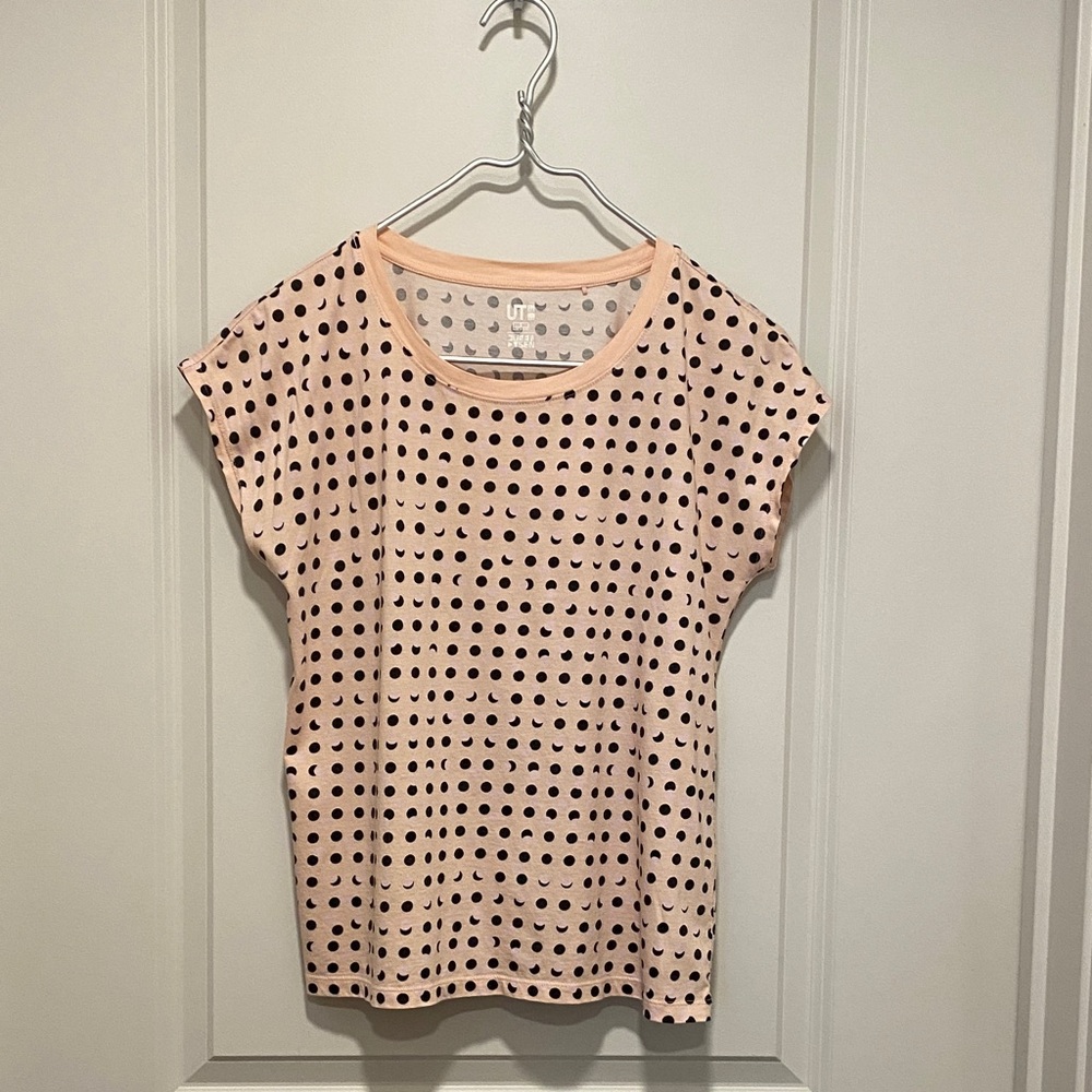 Uniqlo Soft Pink and Black Polka Dot Short Sleeve Tee